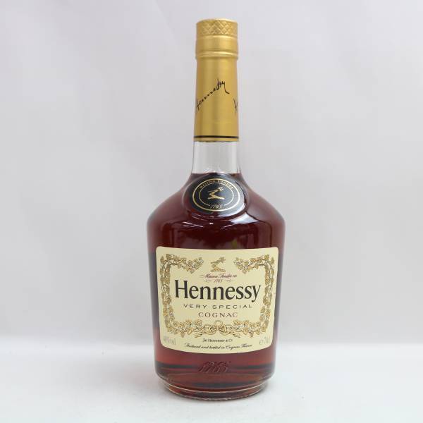 Hennessy（ヘネシー）ベリースペシャル 40％ 700ml N24D070006の画像1
