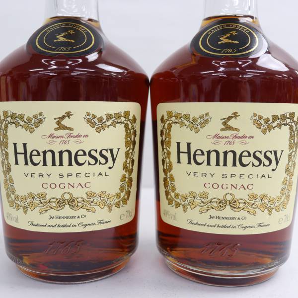 【2本セット】Hennessy（ヘネシー）ベリースペシャル 40％ 700ml T24D120018の画像2