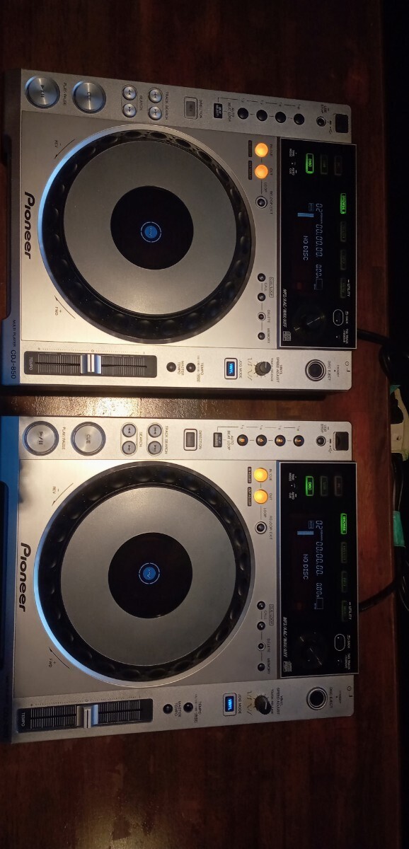 Pioneer CDJ 850 2台セット Pioneer DJ用CDプレーヤー DJ機器の画像2