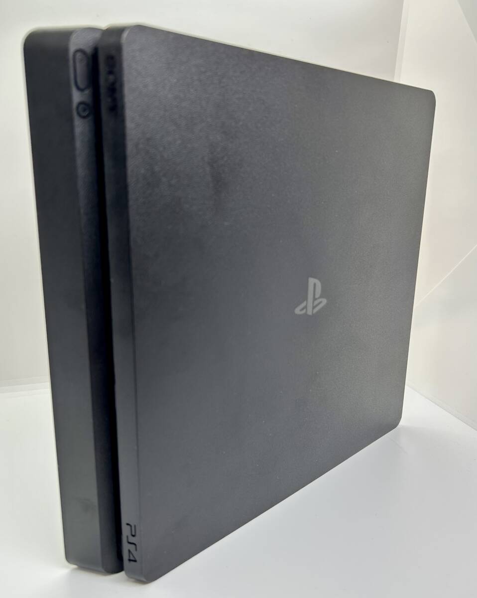 ②送料無料　USED プレイステーション４　CUH2100A ブラック　本体のみ