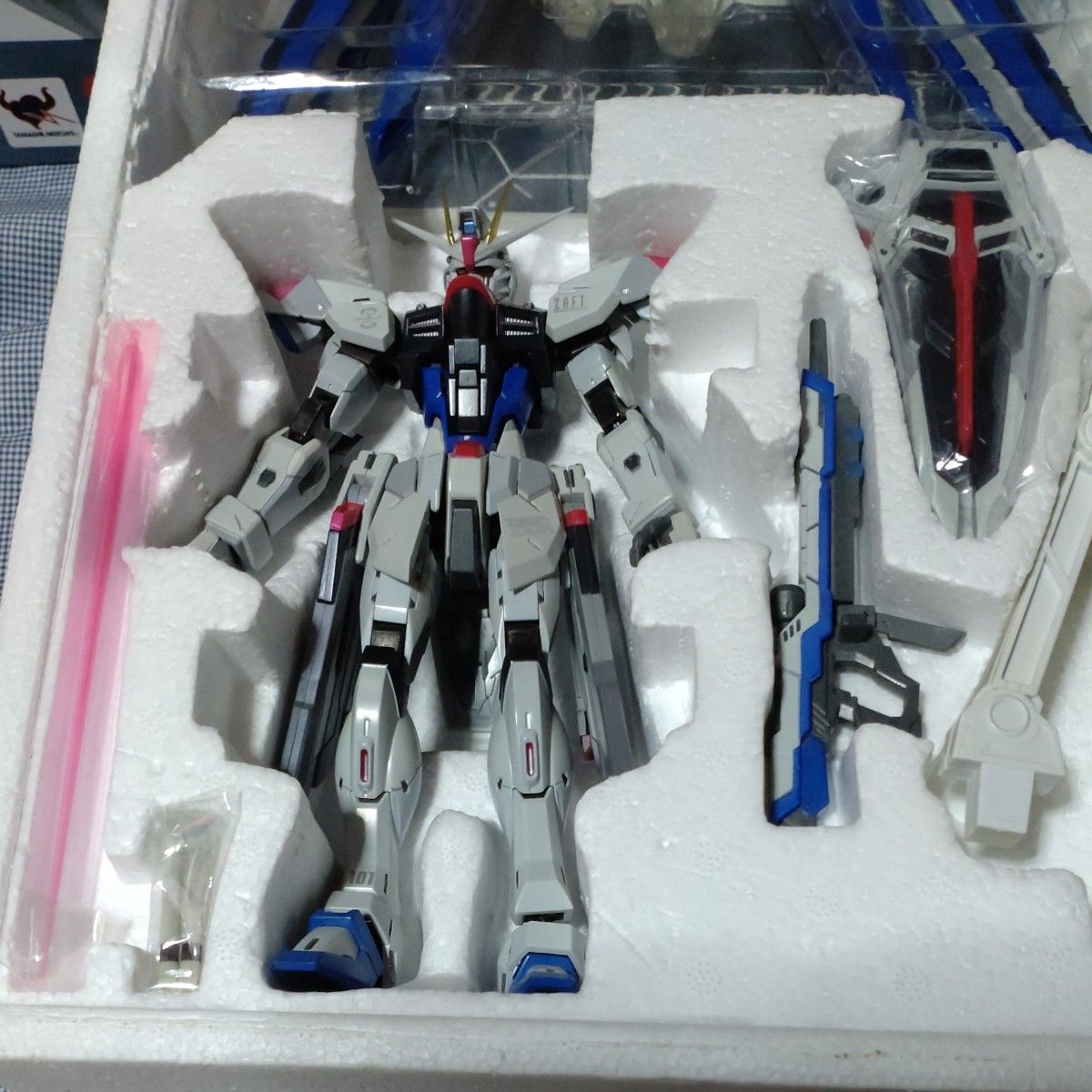 METAL BUILD 　フリーダムガンダム　初期　説明書欠品　　ガンダムSEED メタルビルド