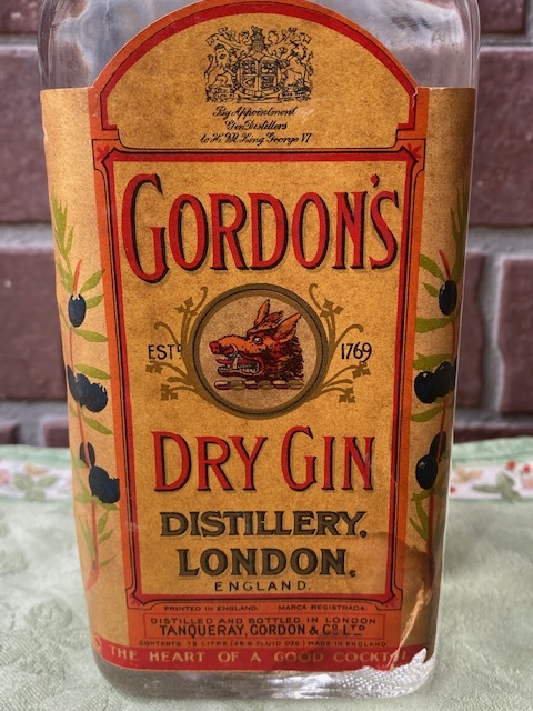 【古酒】未開栓 GORDON'S DRY GIN ゴードンドライジン ティンキャップ オールドボトルの画像8