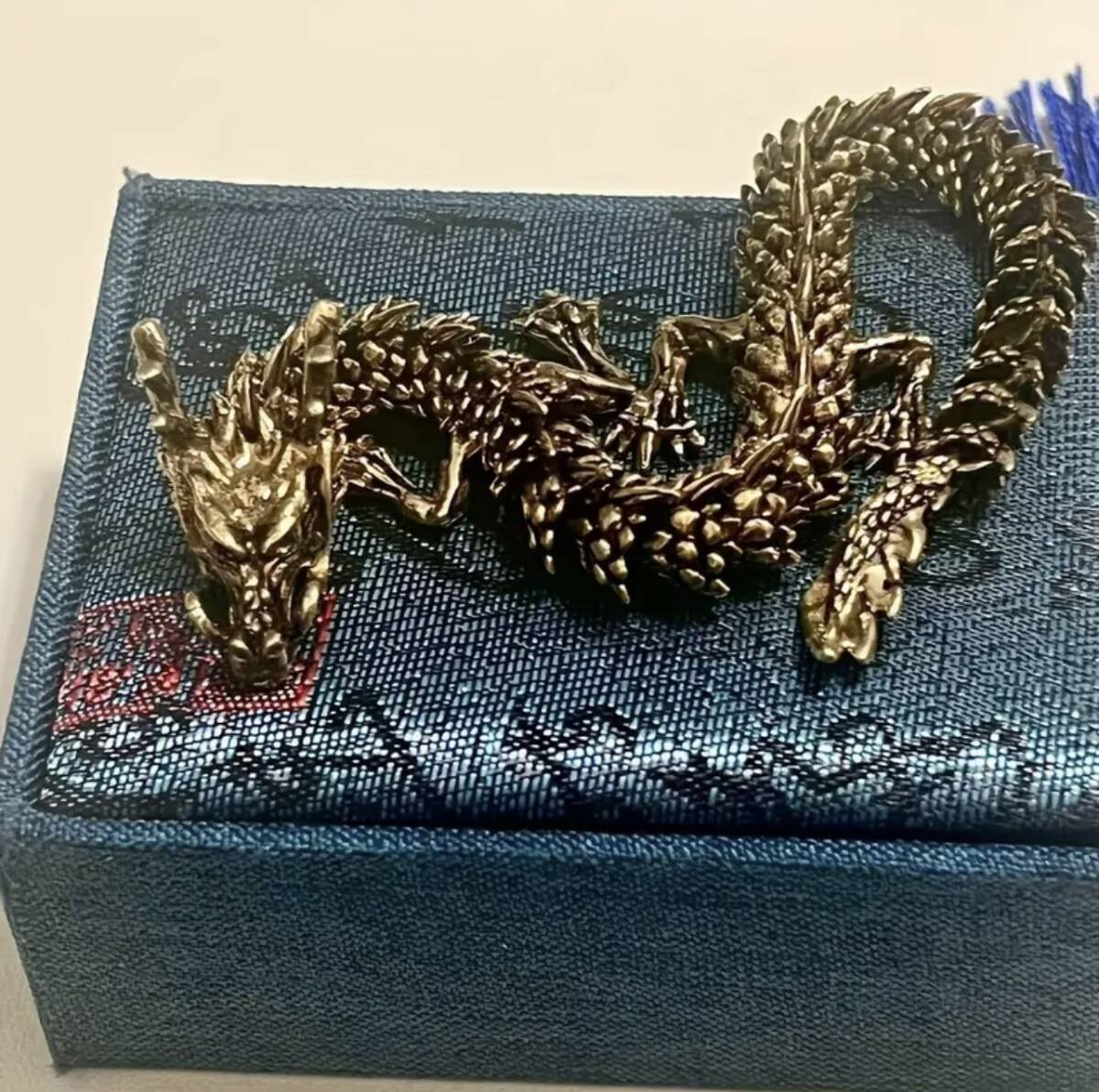 銅器 【金龍】 可動式 銅製品 開運風水 招財 工芸品 装飾品 金属工芸 縁起物 商売繁昌ドラゴン 辰 タツ 竜 置物 インテリア小物 2024年