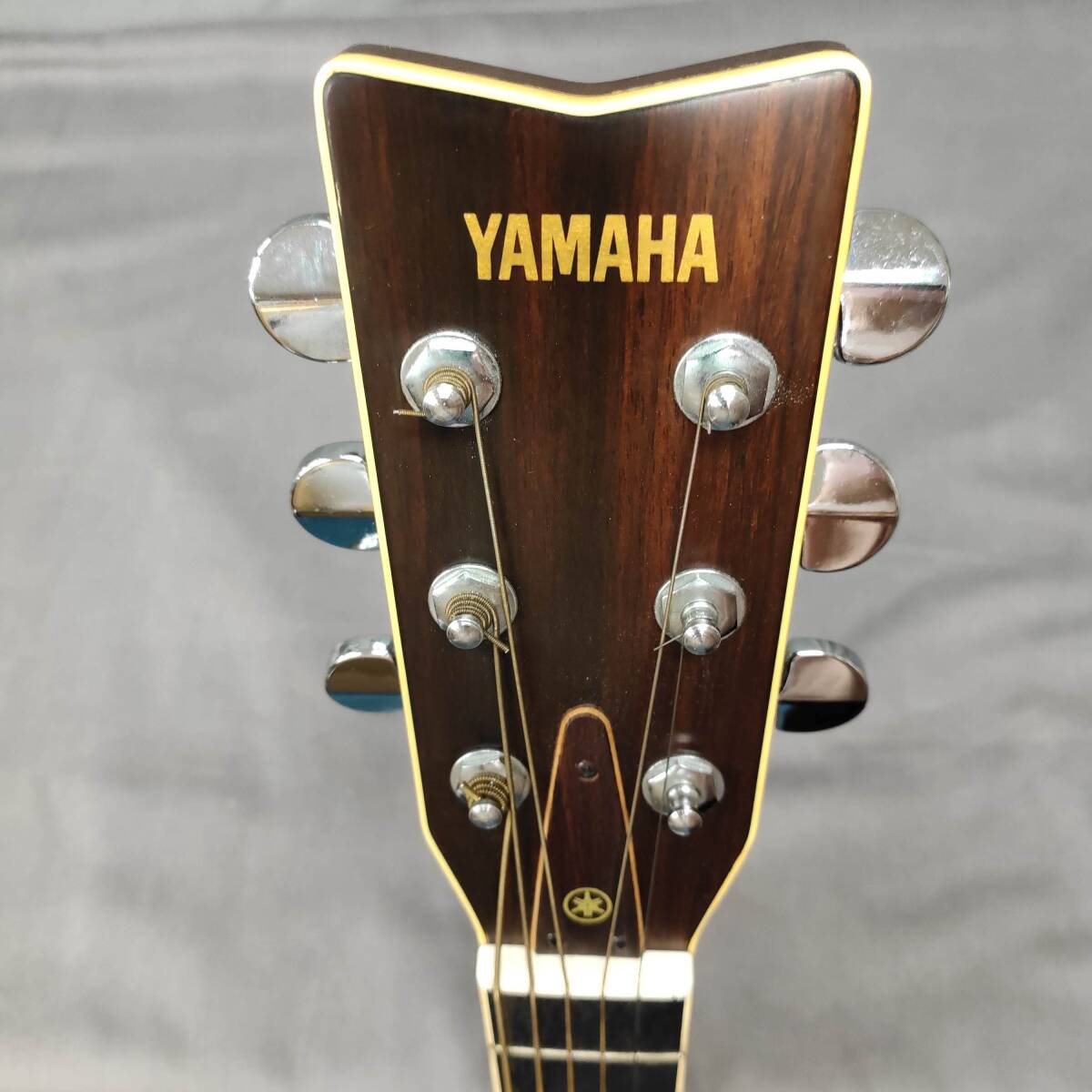 060430　264889　YAMAHA　FG-301　ヤマハ　アコースティックギター　アコギ　弦楽器　楽器　ソフトケース付き_画像2