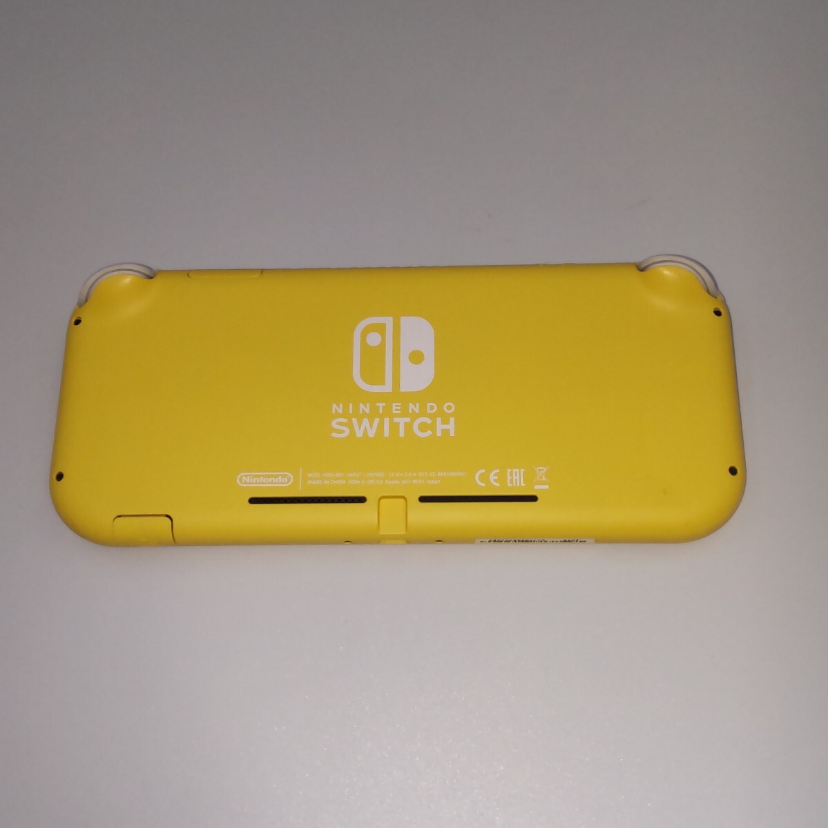 【1円〜】Nintendo Switch Lite/ニンテンドースイッチライト イエロー 動作確認済み【完品】【極美品】の画像3