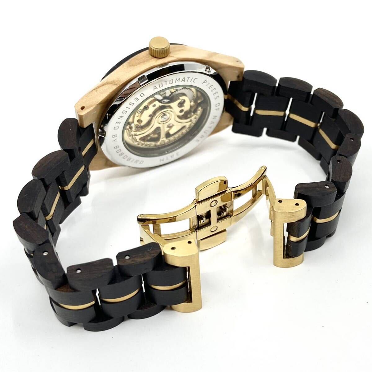 箱付き 極美品 BOBOBIRD 天然木製 腕時計 自動巻き 機械式 クリア 透明 クッション 3針 ゴールド ブラック 金 黒 ボボバード Y782_画像7