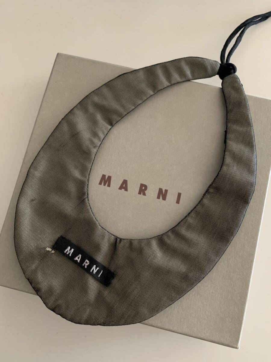 マルニ　ネックレス　付け襟　つけ襟　レース　黒　グレー　チュール　MARNI_画像3