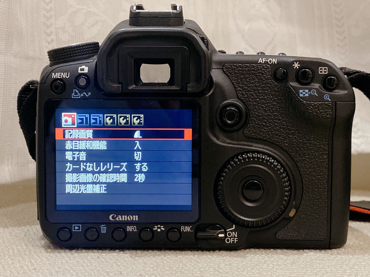 Canon EOS 50D EF-S 18-200mm 1:3.5-5.6 IS EW-78D デジタル一眼レフ カメラ キヤノン レンズ の画像3