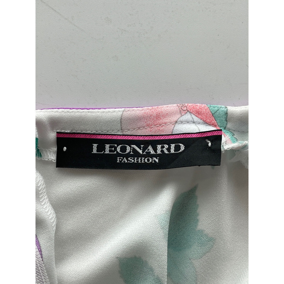 LEONARD レオナール 0160215 マルチカラー カンカン 花柄 フラワー ワンピース ドレス ホワイト 40 ワンピース レーヨン レディース 中古_画像4