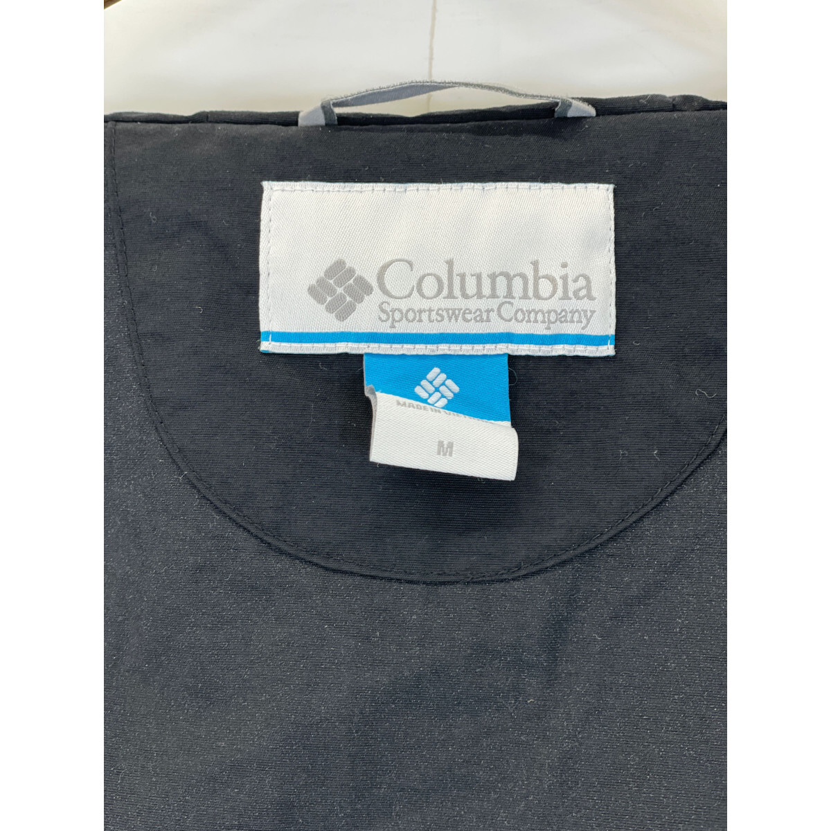 Columbia コロンビア PM3844 ブラック ナイロンパーカ ブラック M ジャケット ナイロン メンズ 中古_画像4