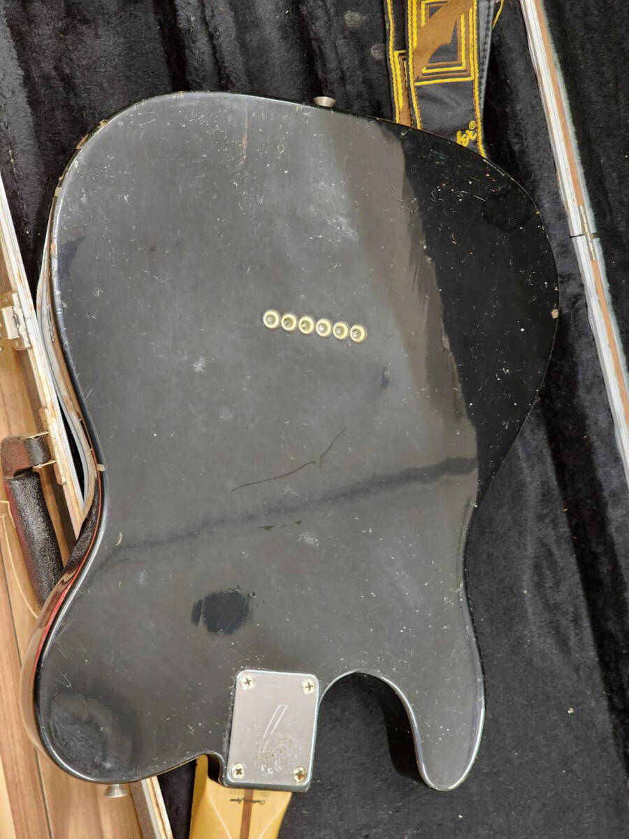 R60426 Fender フェンダー Telecaster テレキャスター エレキギター 弦楽器 ハードケース付き 現状渡しの画像6