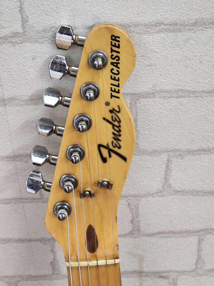 R60426 Fender フェンダー Telecaster テレキャスター エレキギター 弦楽器 ハードケース付き 現状渡しの画像2