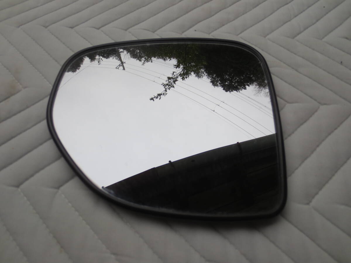  Honda Life DBA-JC1 original right door mirror glass SZH R850