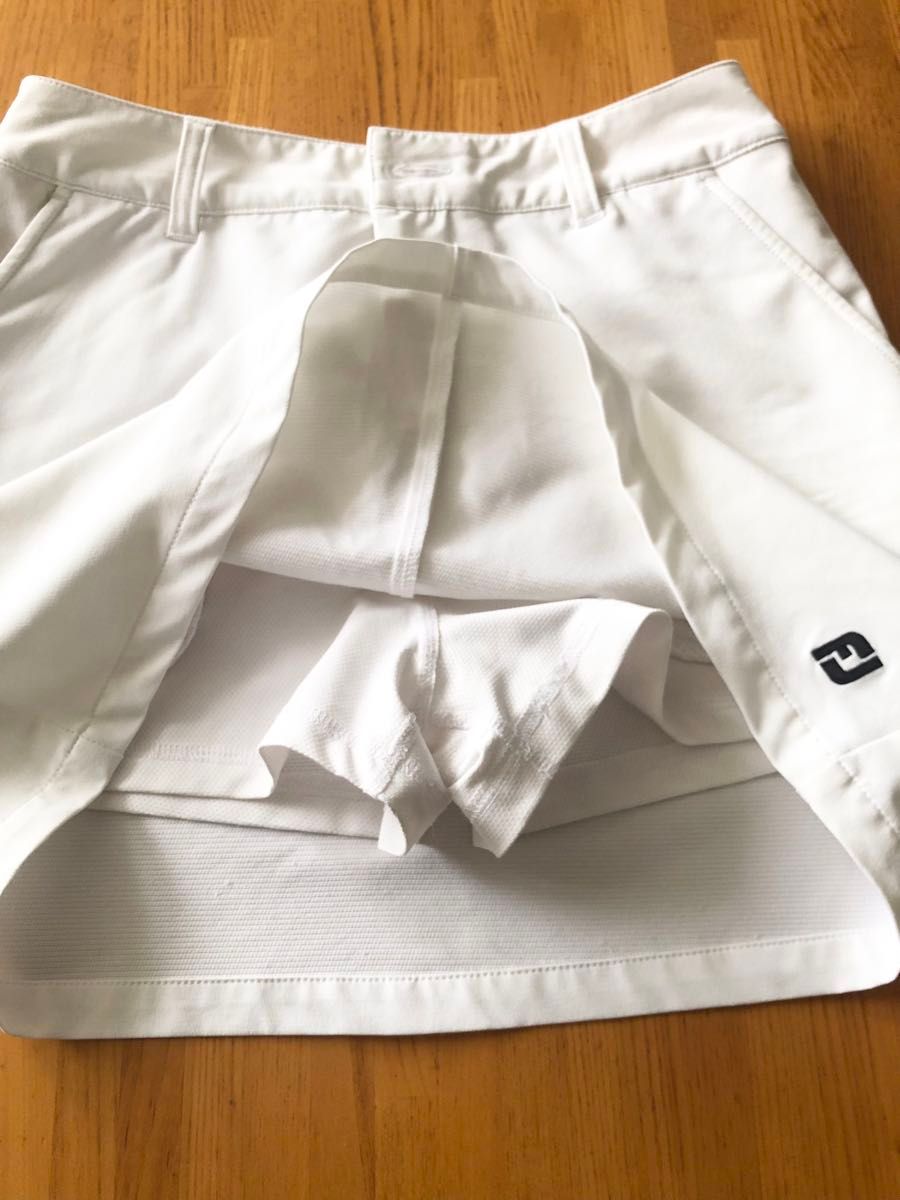 フットジョイ　ホワイト　インナーパンツ一体型　S  スカート