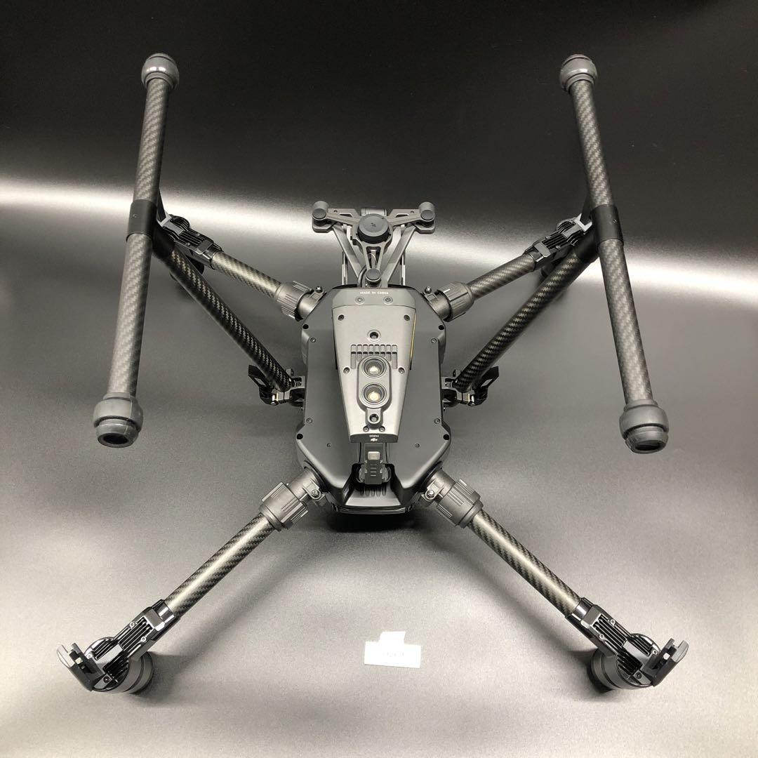 Yahoo!オークション - 中古美品 DJI 産業ドローン Matrice 200 Yahoo!オークション - 中古美品 DJI 産業ドローン Matrice 200