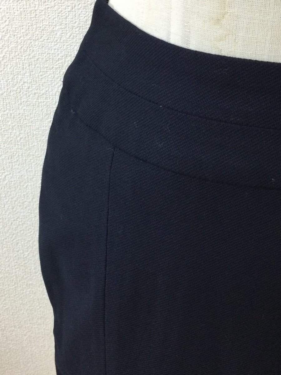  Alpha Cubic condition excellent! dark blue. simple skirt size waist 64, hip 89