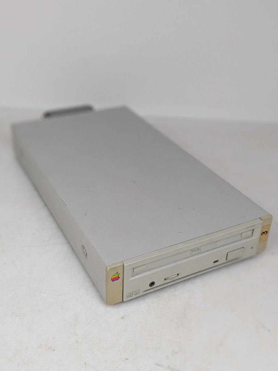 Apple CD300 M3023 ケース＋CD-ROMドライブ＋SCSIターミネータ アップル パソコン ジャンク / 80 (SG015109)の画像2