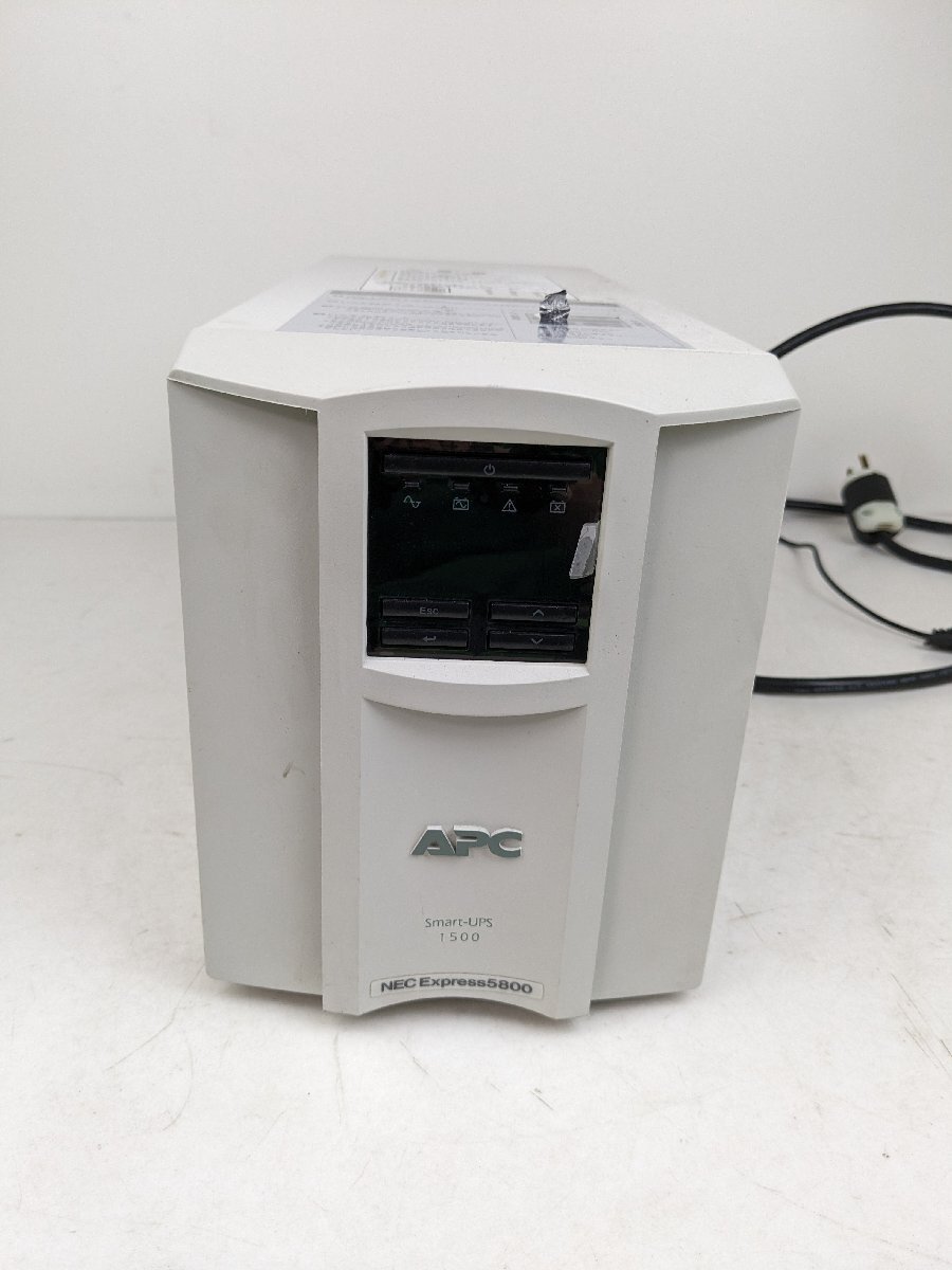 【通電確認のみ】 電源装置 APC Smart-UPS 1500 無停電電源装置 / 140 (SGSS015401)の画像1