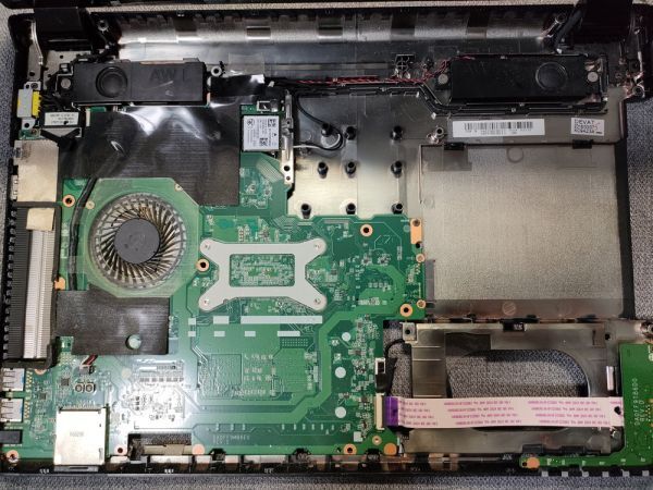 【一部ジャンク】NEC LAVIE NS350/E PC-NS350EAB Core i3-6100U BIOS起動可能 マザーボード 液晶パネル キーボード難あり【動作確認済み】の画像6