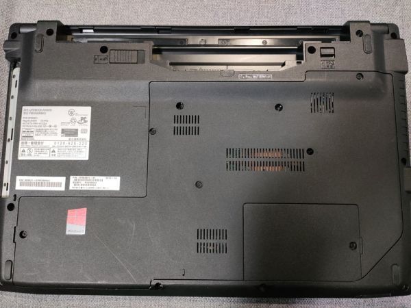 [ часть Junk ] Fujitsu LIFEBOOK AH56/M FMVA56MBKS i7 specification (CPU и т.п. отсутствует ) BIOS пуск возможность материнская плата жидкокристаллическая панель клавиатура [ рабочее состояние подтверждено ]