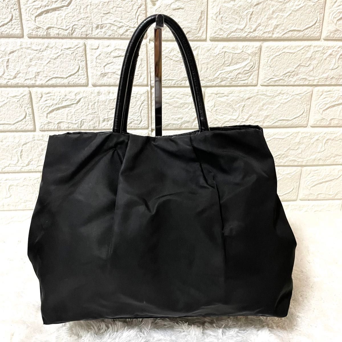 PRADA プラダ リボン ナイロン トートバッグ ブラック PRADA プラダ リボン ナイロン トートバッグ ブラック