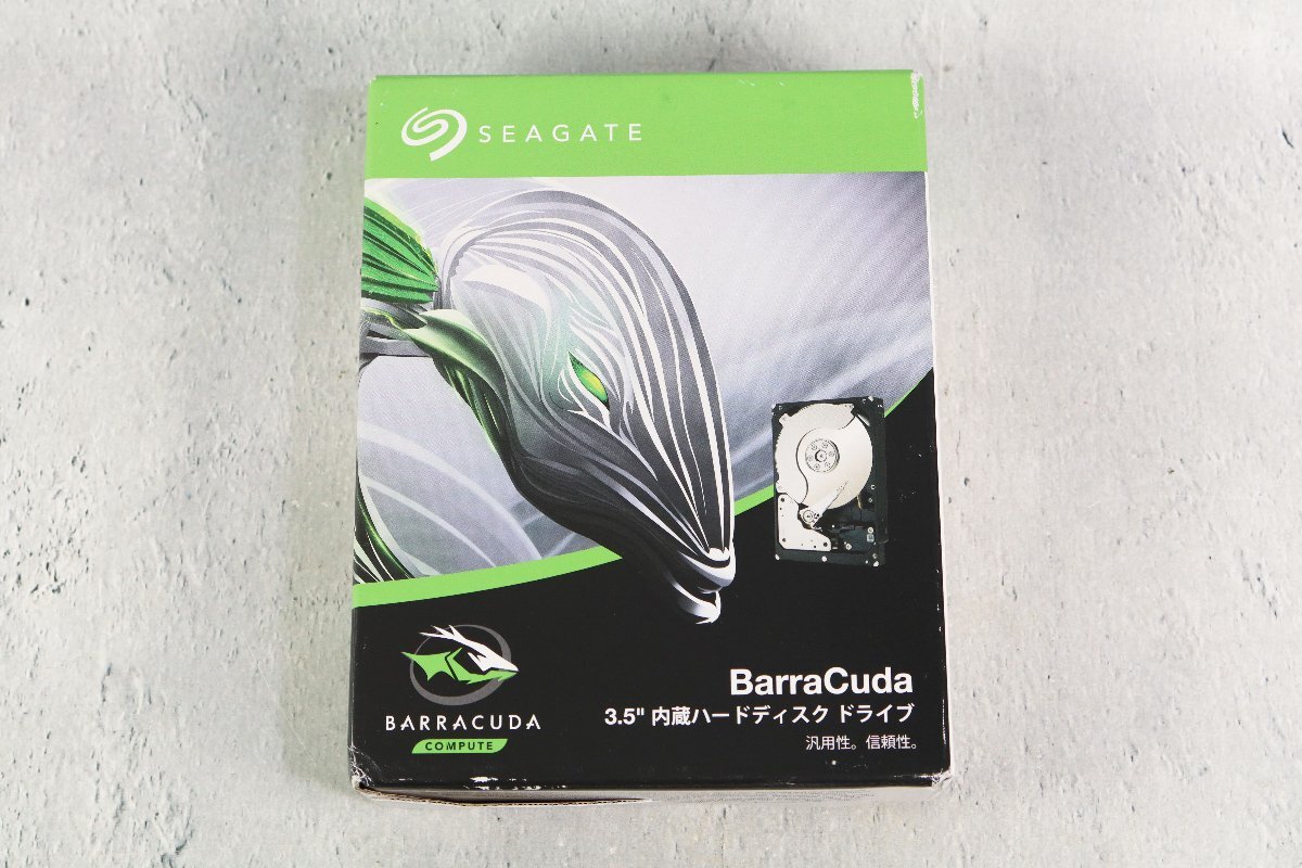 未使用 SEAGATE シーゲート 3.5 内蔵ハードディスク ドライブ BarraCuda ST8000DM004 8TB SATA 元箱入り 保管品_画像1