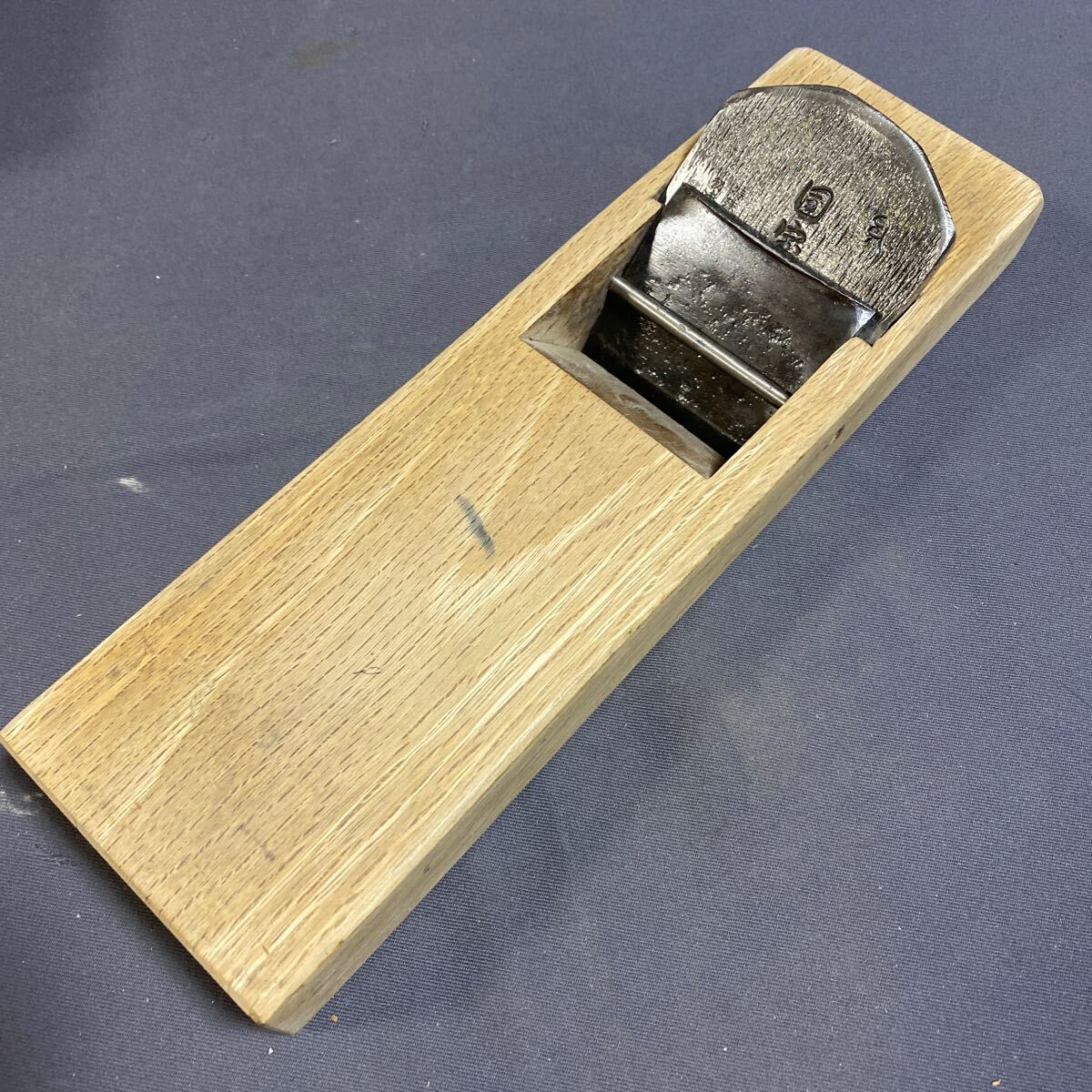 即決 国宝 平鉋 身幅72mm 即使用可 japanese plane woodwork №7429