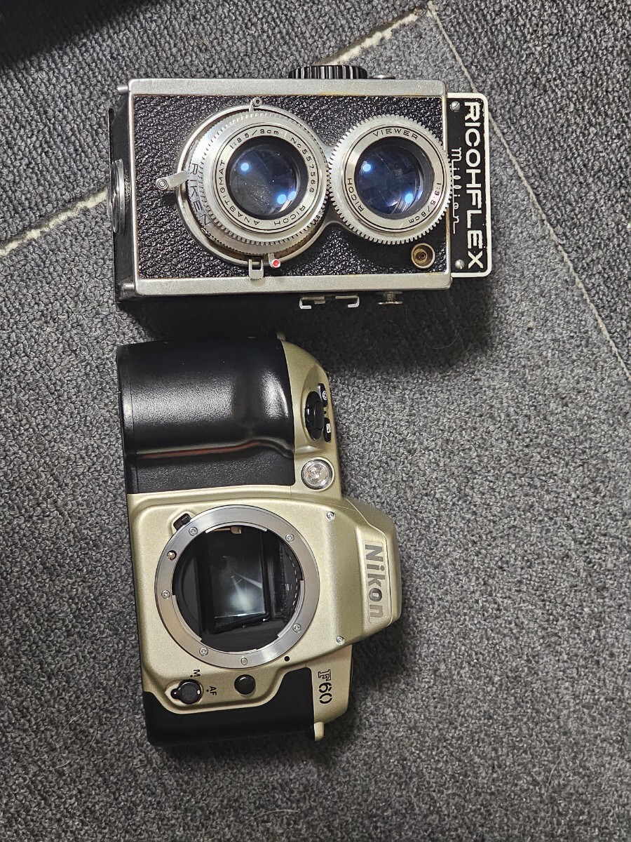 ジャンクカメラ 48台レンズ3本 RolleiやCONTAXあり_画像4