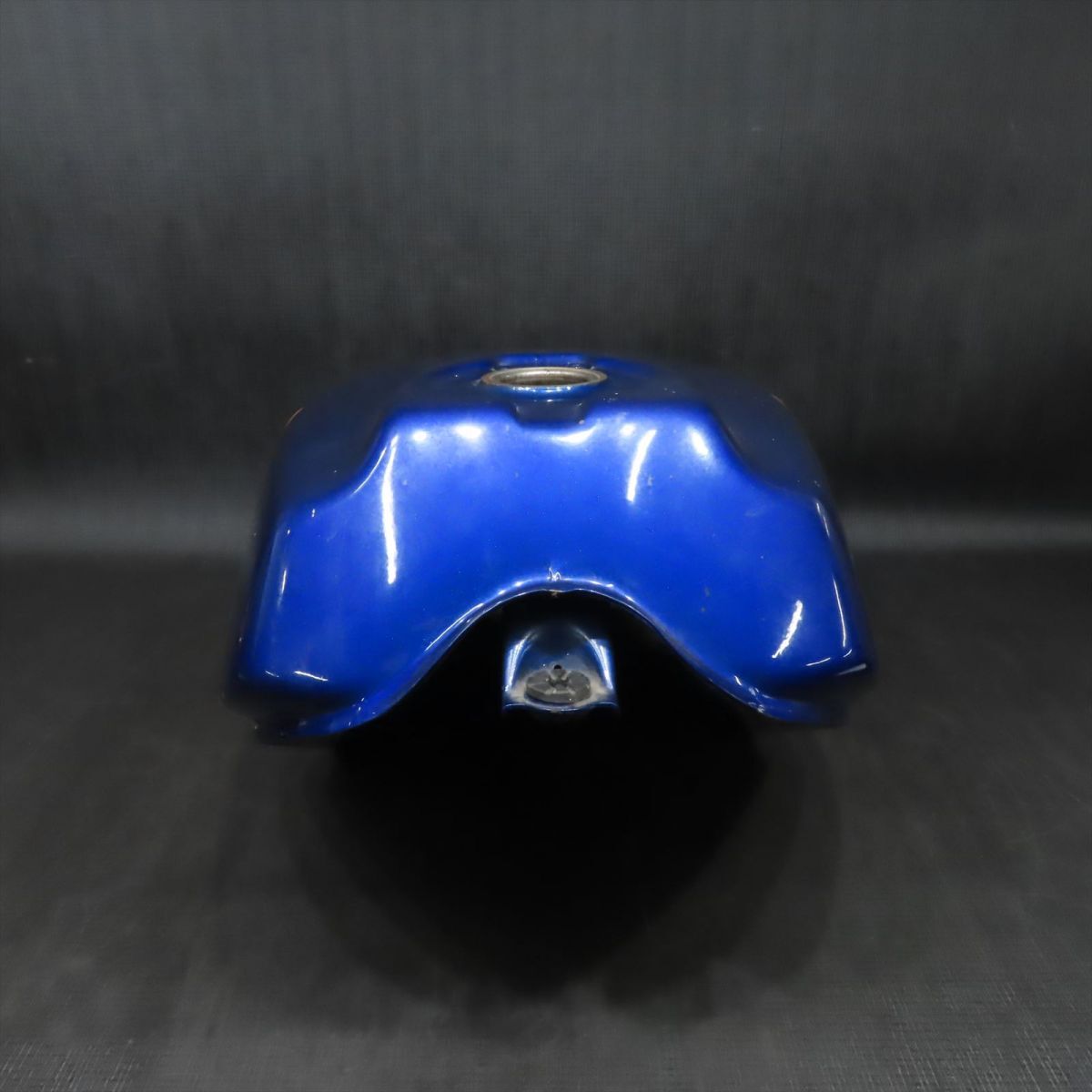 Yahoo!オークション - ホンダ NS400R NC19 フューエルタンク Yahoo!オークション - ホンダ NS400R NC19 フューエルタンク