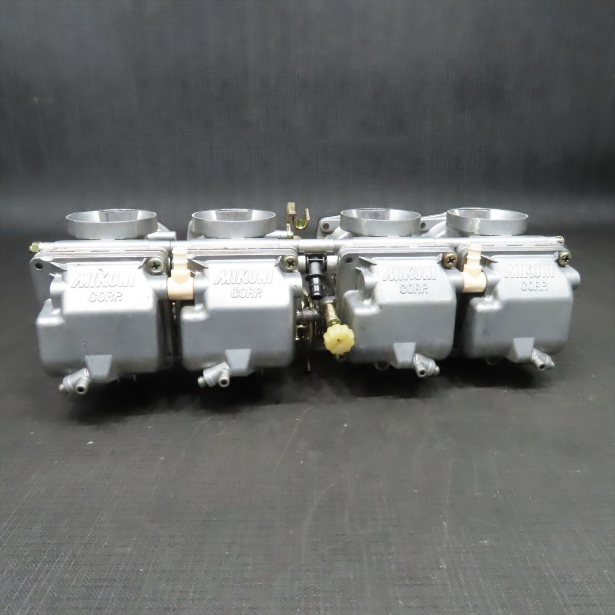 ヤマハ FZR400 1WG キャブレターASSY【100】 FZR400-C-051の画像6