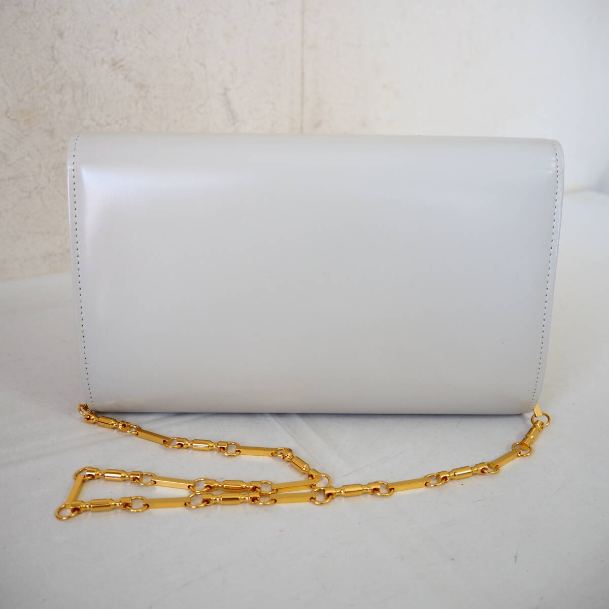 * beautiful goods *WAKO/ Ginza Wako /wako-* leather * chain * formal * shoulder bag * clutch bag * clutch * white *