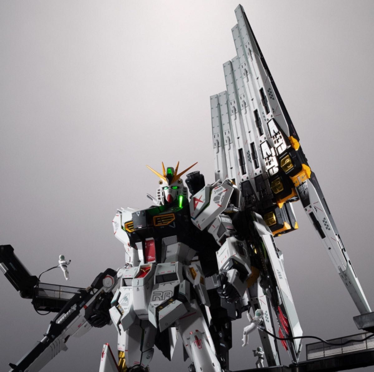 新品未開封　METAL STRUCTURE 解体匠機 RX-93 νガンダム専用オプションパーツ フィン・ファンネル