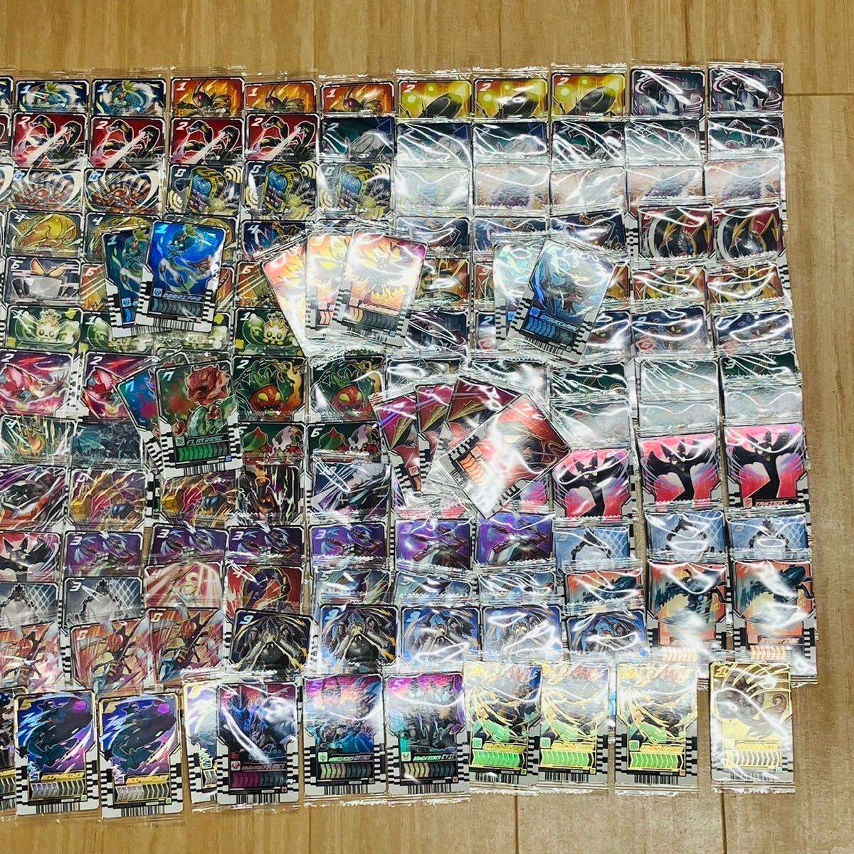 仮面ライダー ガッチャード ライドケミートレカウエハース まとめ ノーマル レア カード 未開封の画像3