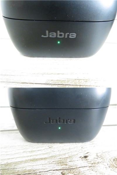 4J460MZ◎ 充電ケースのみ Jabra Elite85t ワイヤレスイヤホン Bluetooth 2点セット◎中古品の画像5
