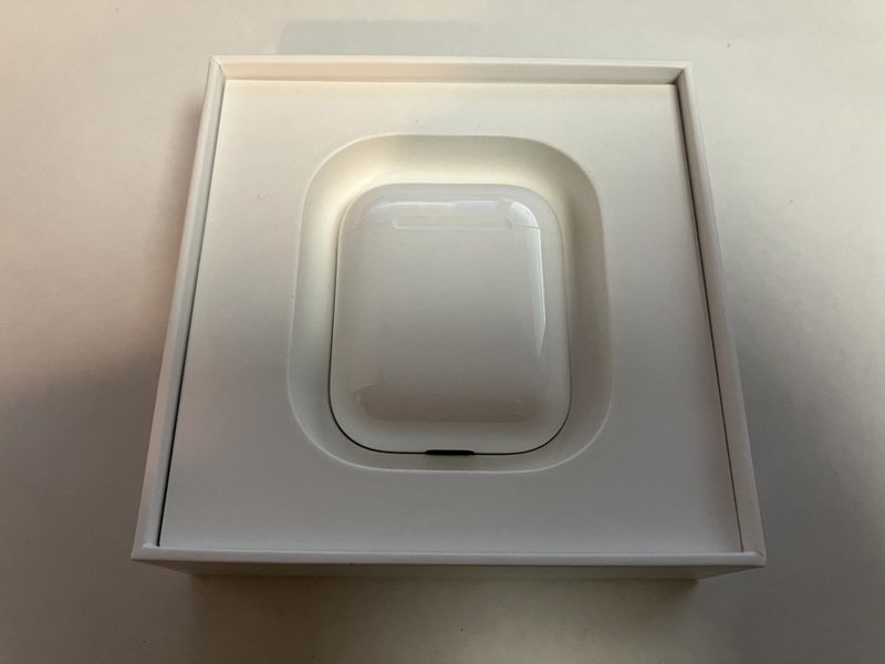 FK592 AirPods 第2世代 MV7N2J/A 箱ありの画像3