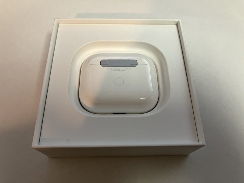 FK570 AirPods 第3世代 MME73J/A 箱あり ジャンクの画像2