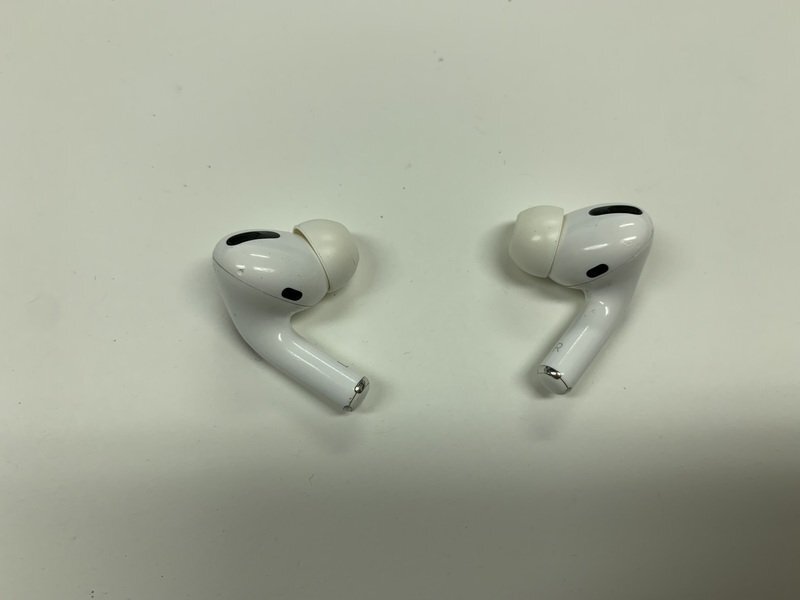 JK558 AirPods Pro 第1世代 A2084 ジャンクの画像4