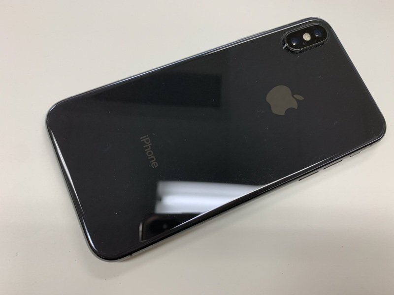 JL584 SIMフリー iPhoneX スペースグレイ 64GB ジャンク ロックOFFの画像2