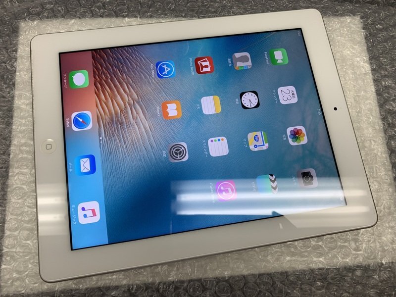 JL768 iPad 第3世代 Wi-Fiモデル A1416 ホワイト 32GBの画像1