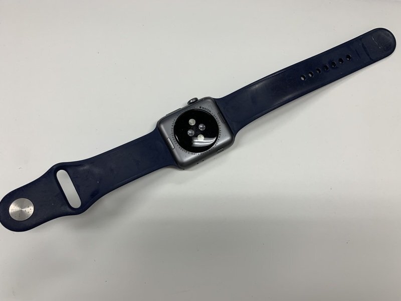 JL825 Apple Watch Series 3 GPSモデル 42mm スペースグレイ アルミ A1859の画像2