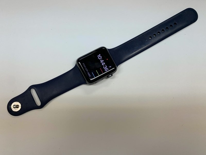 JL825 Apple Watch Series 3 GPSモデル 42mm スペースグレイ アルミ A1859の画像1