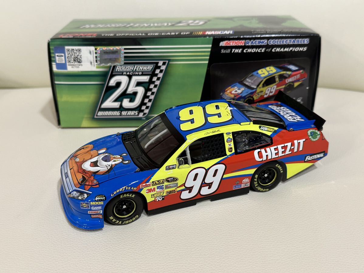 NASCAR ミニカー FORD 1/24 Yahoo!オークション - 1/24 NASCAR Carl Edward's ケロッグ Ford