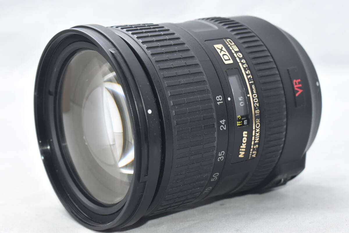 Nikon ニコン AF-S DX NIKKOR 18-200mm F3.5-5.6 G ED VRの画像2