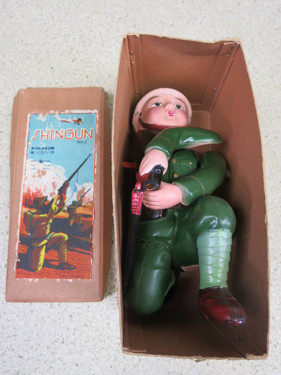 【●】戦前！マスダヤ:『進軍/SHINGUN』・ゼンマイ仕掛け:セルロイド人形//Antique！MODERN TOYS:『Soldier』・Clockwork celluloid doll