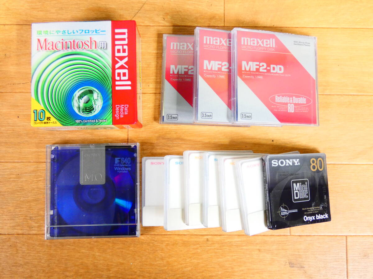 ▲各種 空テープ/空記録メディア カセット VHS/8mm/Hi8/miniDV フロッピーディスク CD-R BD-RE 200点以上まとめて ※未使用品 ＠100 (3)_画像7