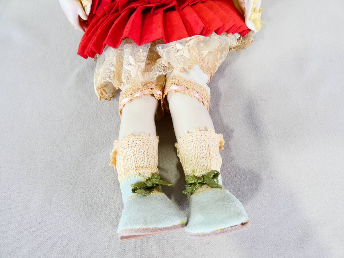 * Junk girl doll / West doll bisque doll .. moveable total length approximately 50cm hat attaching 1998 S.K. antique doll details unknown @100(3)