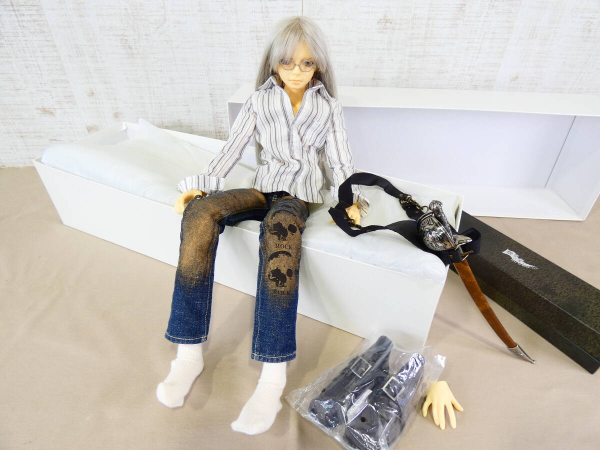 ◎フィギュア 男の子(男性)人形/西洋人形 ドール メンズボディ SS10 関節可動 全長約65cm/重量約2kg弱 おまけ付き 詳細不明 ＠120(4)_画像1