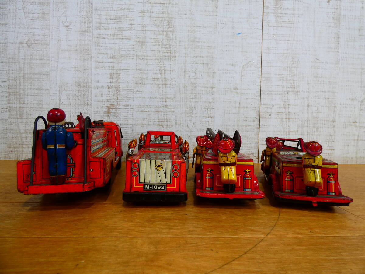 ◎ジャンク 当時もの レトロ玩具 ブリキ玩具 消防車両 14台セット まとめて サイズいろいろ 約2kg 詳細不明 破損・欠損あり ＠100(3)の画像3