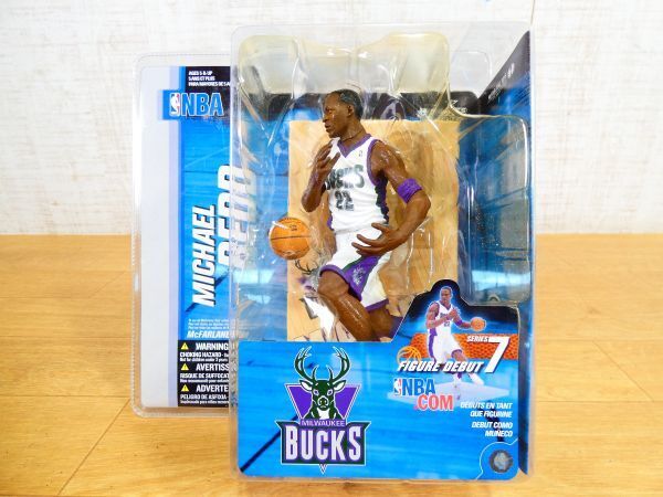 S) 新品未開封！ McFARLANE マクファーレン NBA フィギュア「 MICHAEL REDD マイケル・レッド / BUCKS 」 @80 (F4-15)の画像1