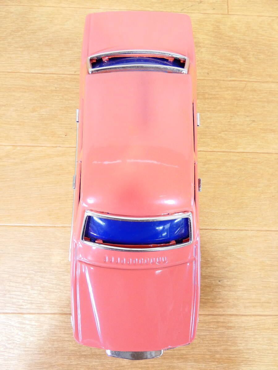 ◎ジャンク レトロ玩具 ブリキ玩具 フリクションカー SEDAN/セダン VOITURE MF2547 約28cm ピンク 箱付き 動作確認済 昭和レトロ ＠60(4)の画像6